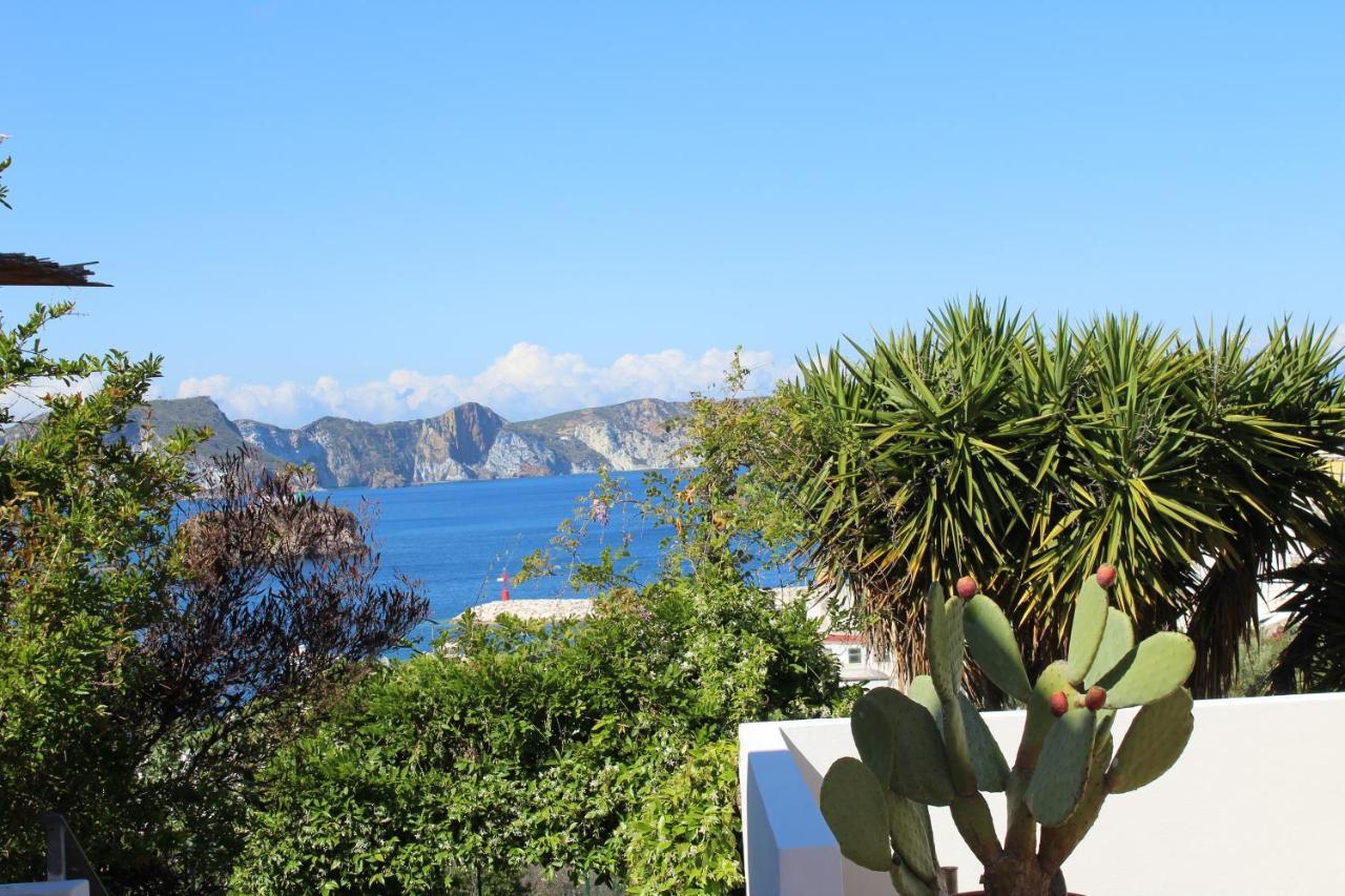 Agenzia Isotur Villa Olimpia Ponza Exteriér fotografie