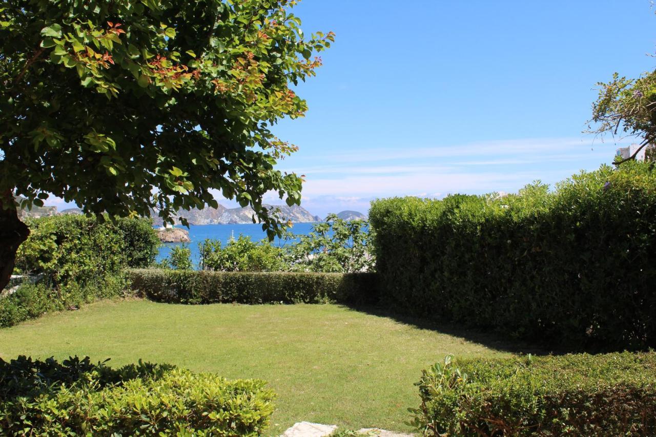 Agenzia Isotur Villa Olimpia Ponza Exteriér fotografie