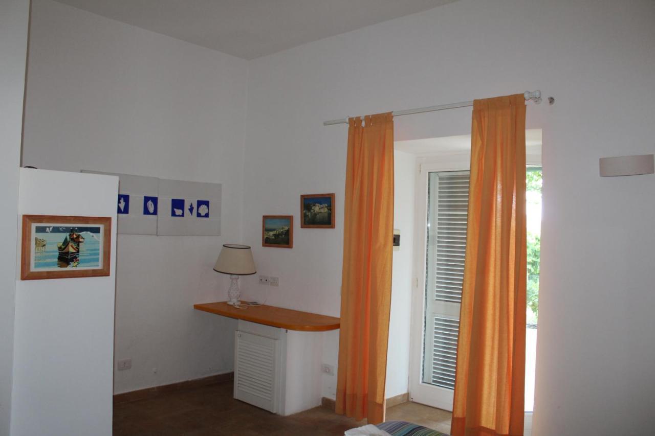 Agenzia Isotur Villa Olimpia Ponza Exteriér fotografie