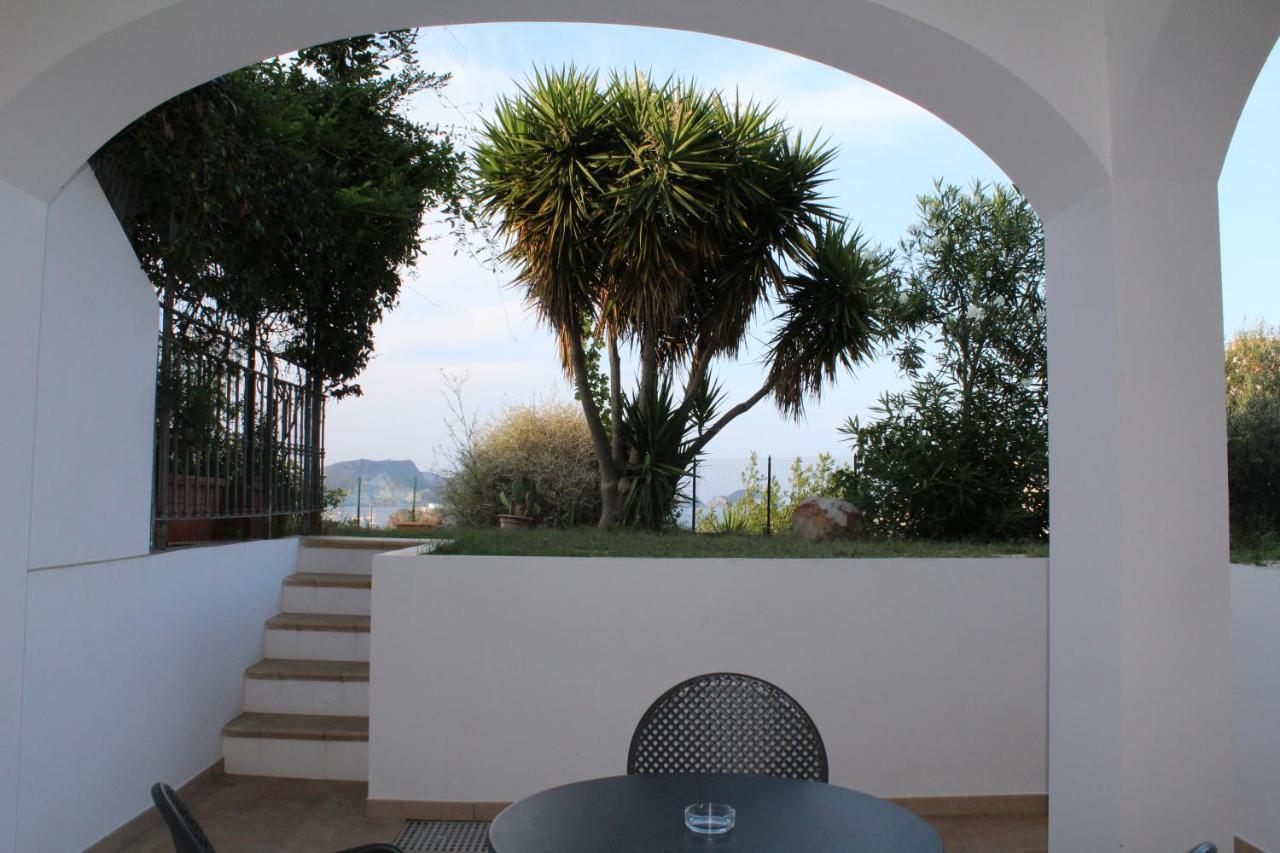 Agenzia Isotur Villa Olimpia Ponza Exteriér fotografie